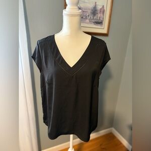 H&M Black V-Neck Women's Top